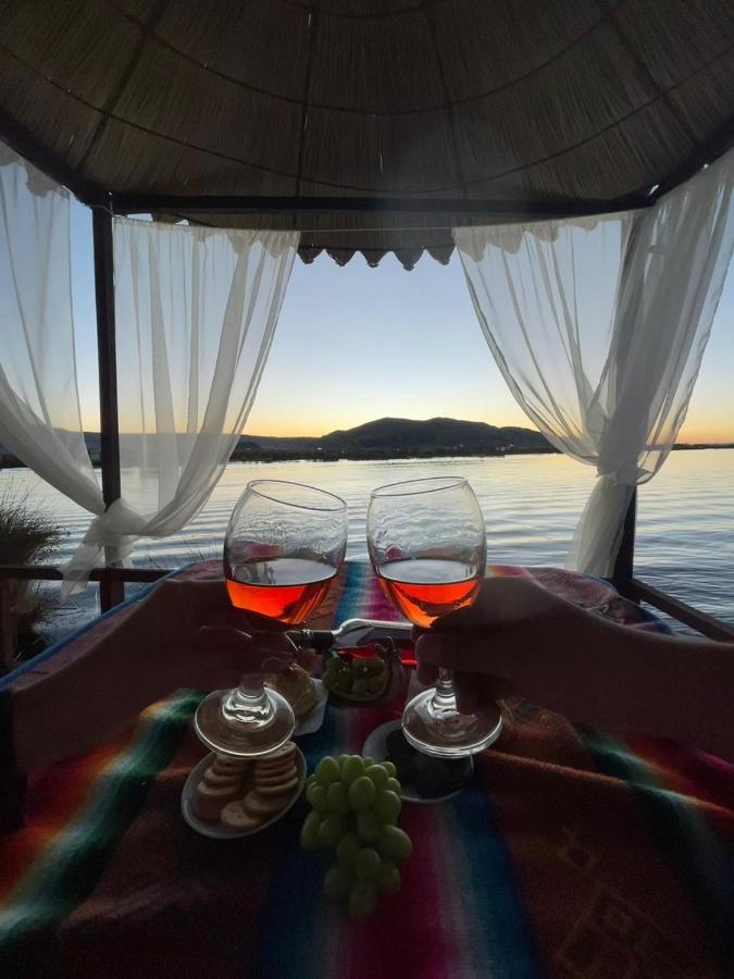 Uros Utasa Lodge 푸노 외부 사진
