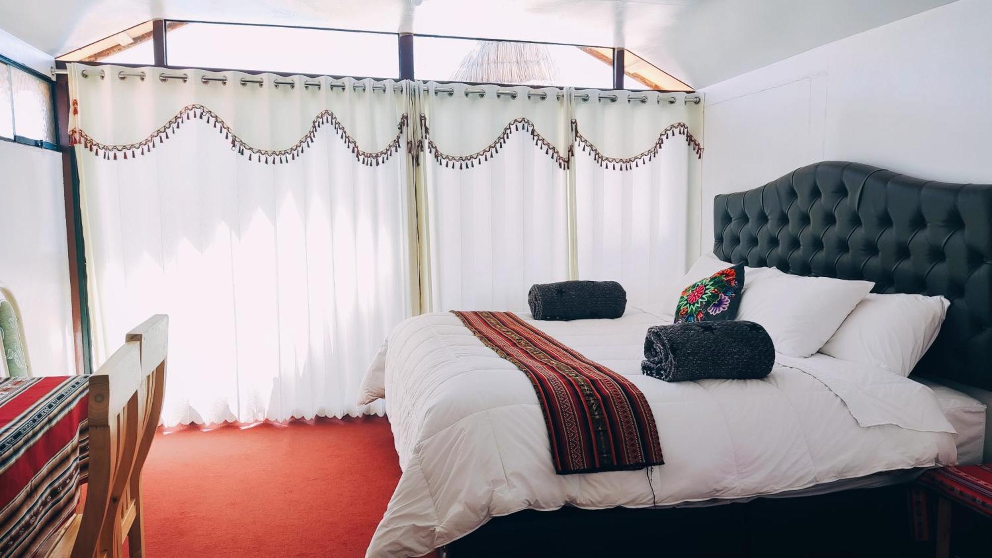 Uros Utasa Lodge 푸노 외부 사진