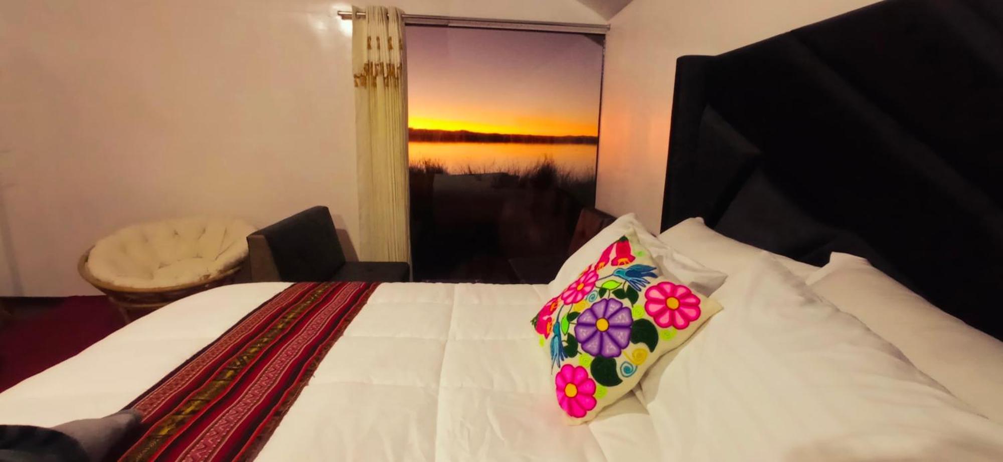 Uros Utasa Lodge 푸노 외부 사진
