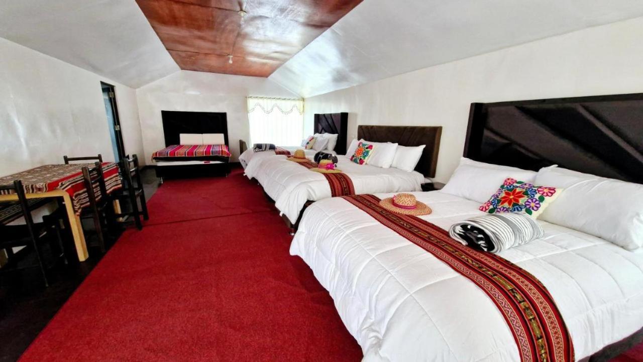 Uros Utasa Lodge 푸노 외부 사진